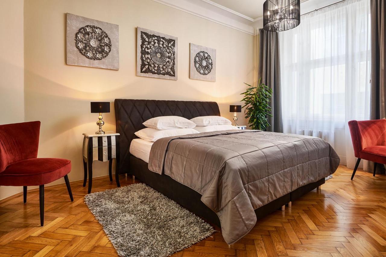 Pragueone Apartment,A/C,Terrace Exterior photo